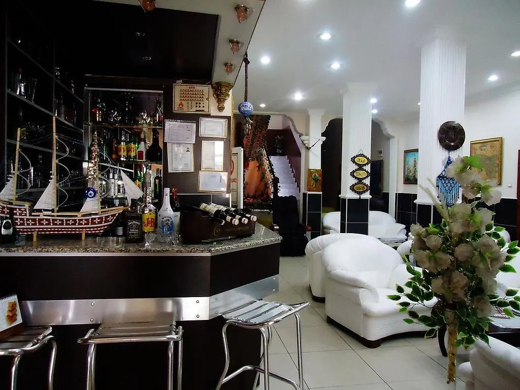 Vatan Hotel Измир 3*,